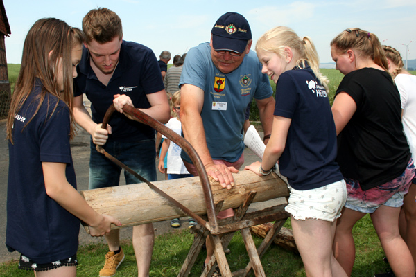tl_files/fM_k0007/09.06.18 Teichfest Kreipke/Kreipke018.jpg files/fM_k0007/09.06.18 Teichfest Kreipke/Kreipke018.jpg
